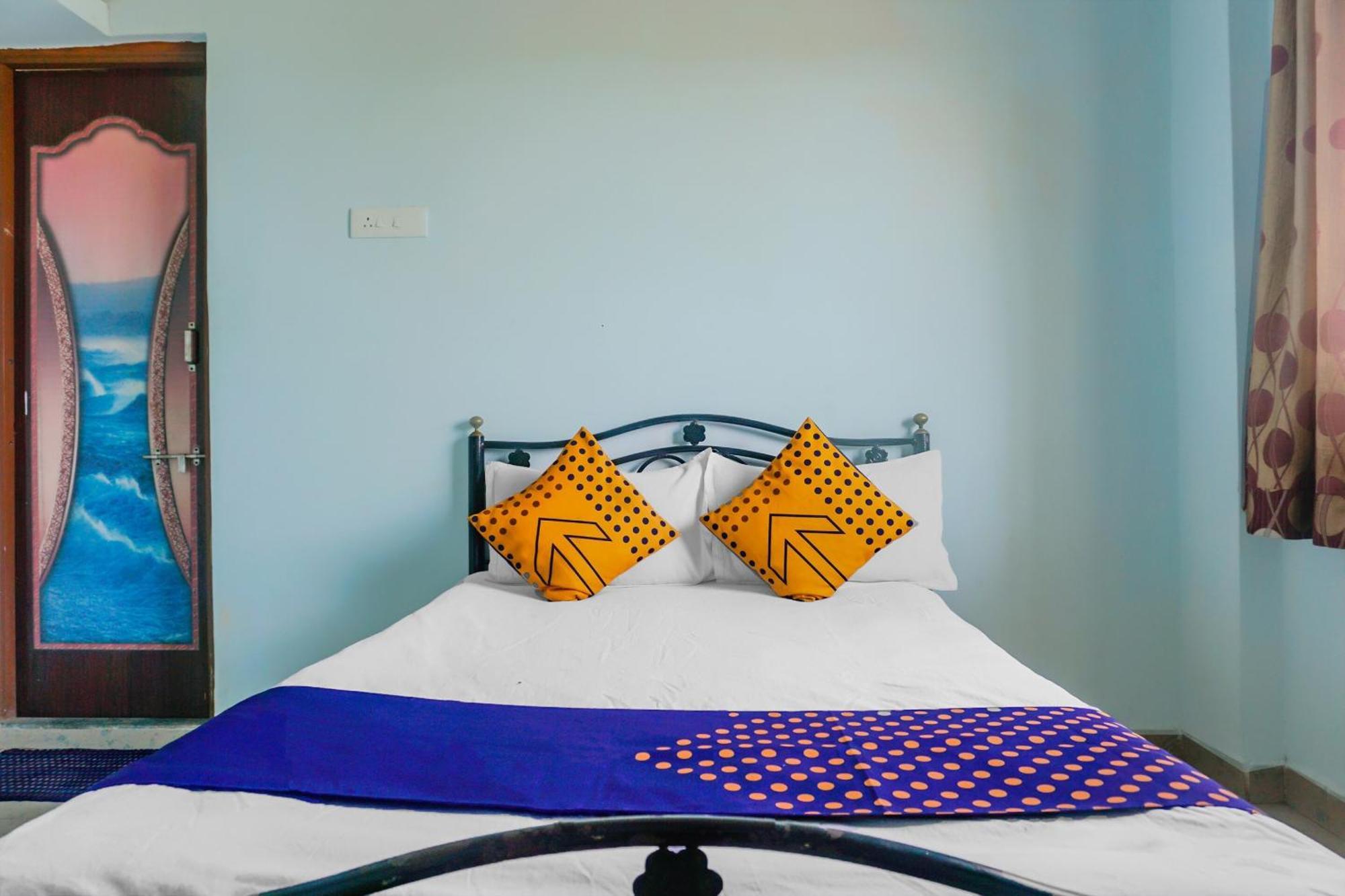 Spot On 79676 Hote Kinara Lodging And Restaurant Daund Esterno foto
